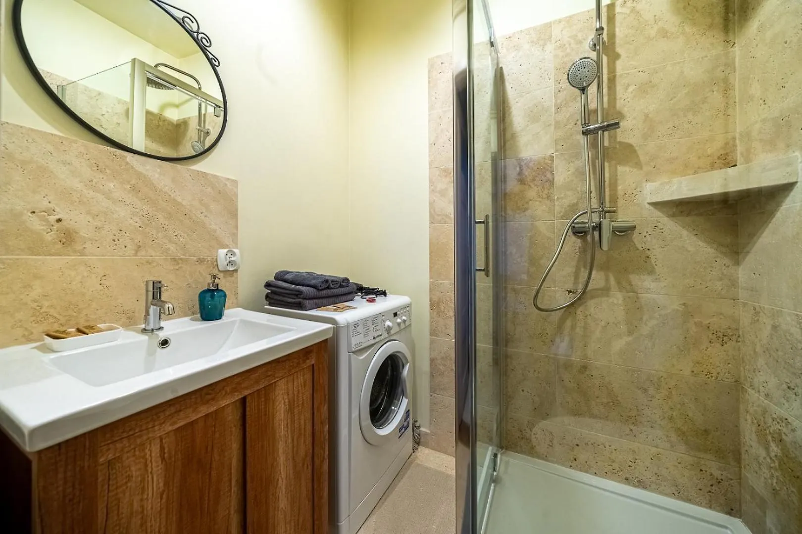 Downtown Studio - Top Location, Metro&Trams Nearby - By Rentujemy Warsaw Apartment
